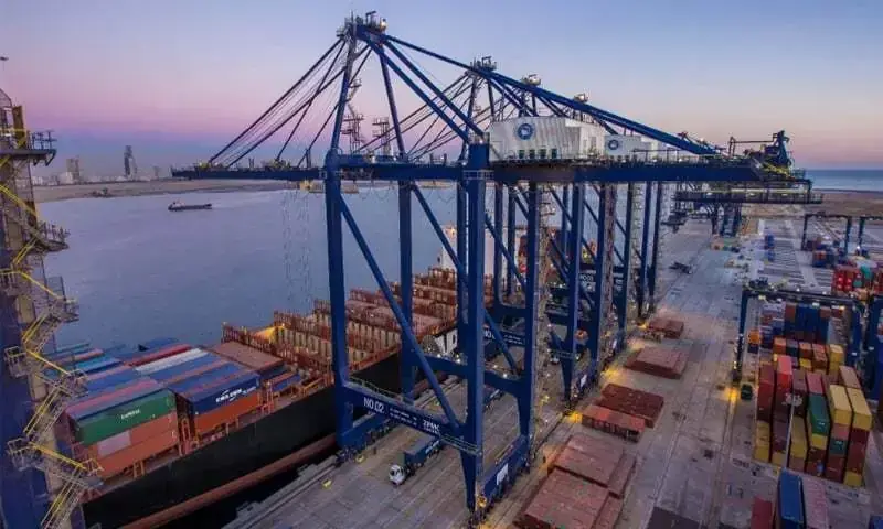 Container vessels and port operations at Karachi terminals