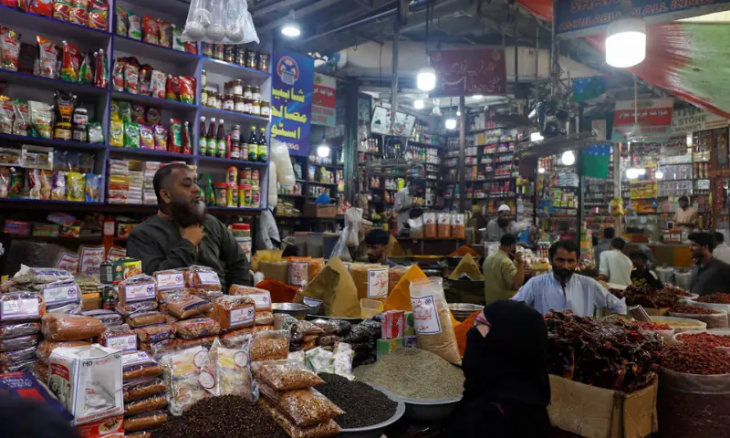 Weekly inflation indicator showing price changes in essential commodities across Pakistan